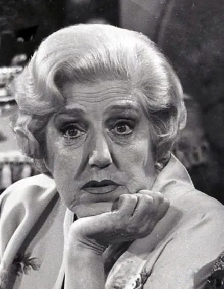 Mary Santpere